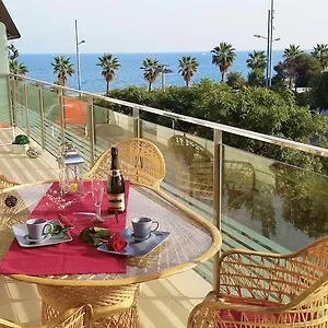  Apartment Alexandra's Beach-port Spain